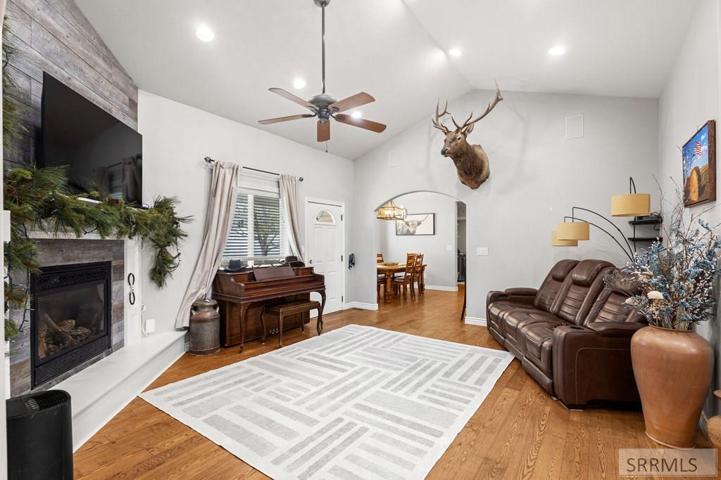 2266 E Olympic Avenue