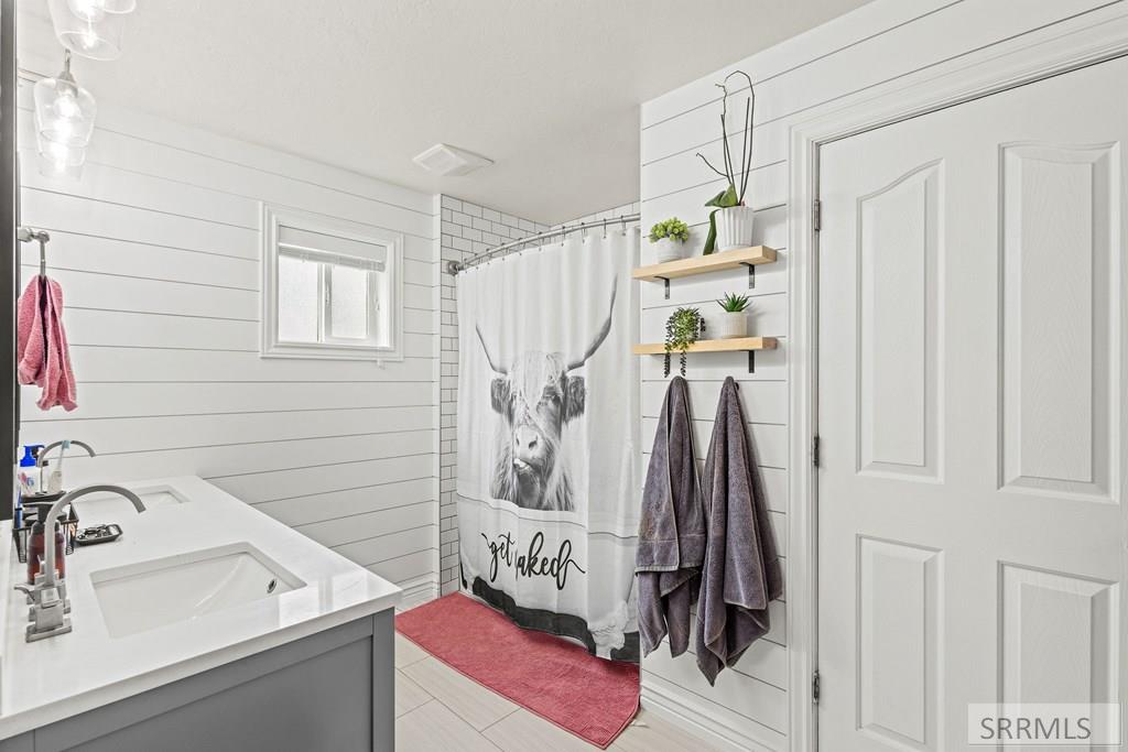 2266 E Olympic Avenue