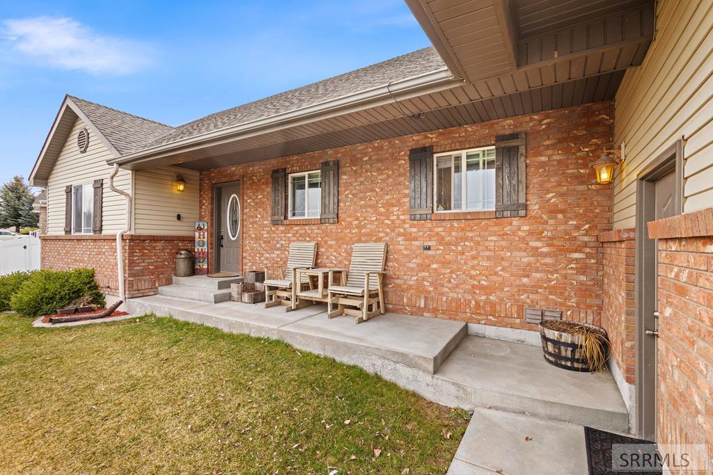 2266 E Olympic Avenue