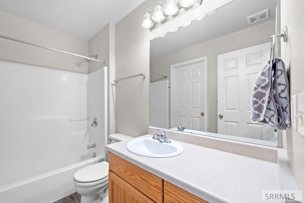 640 S 5th W # 221 Unit: #221