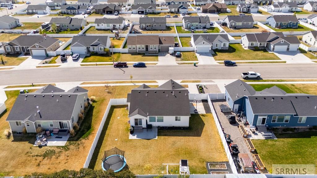 3920 N Baldwin Avenue