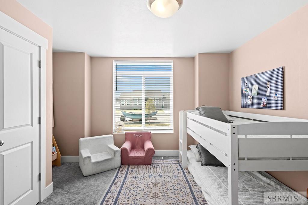 3920 N Baldwin Avenue