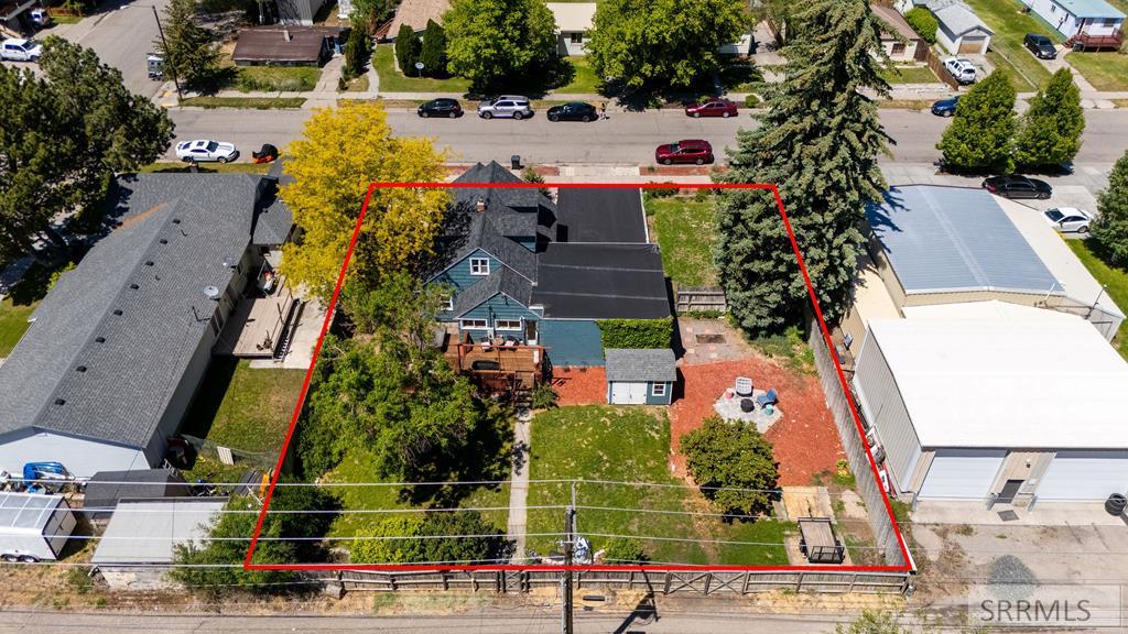 424 Gladstone Street