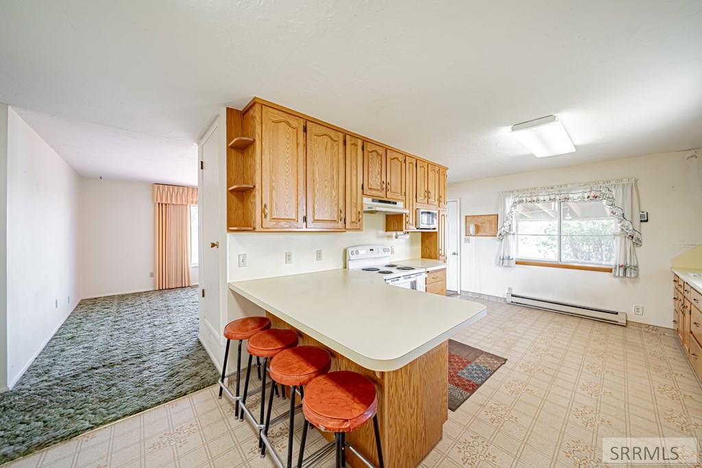 755 S River Road