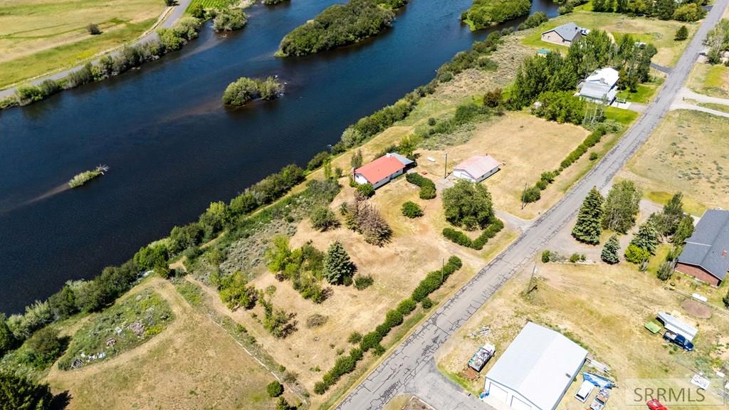 755 S River Road