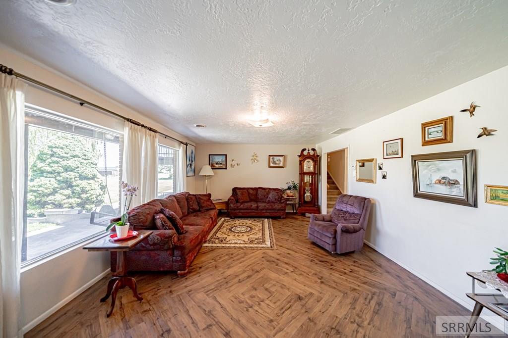 108 Shoemaker