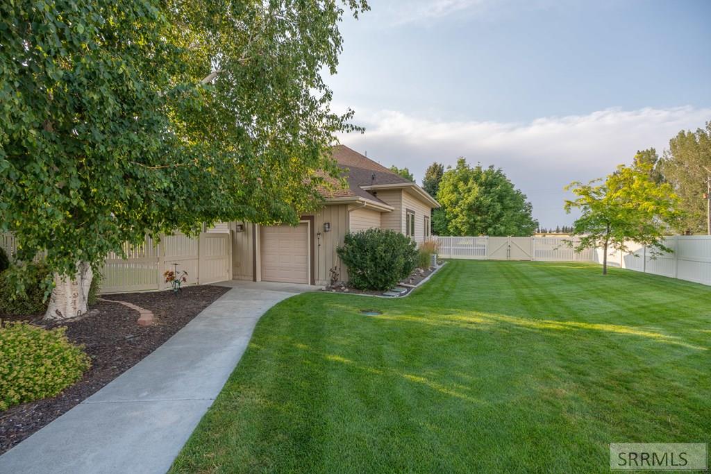 1638 N Romantica Drive