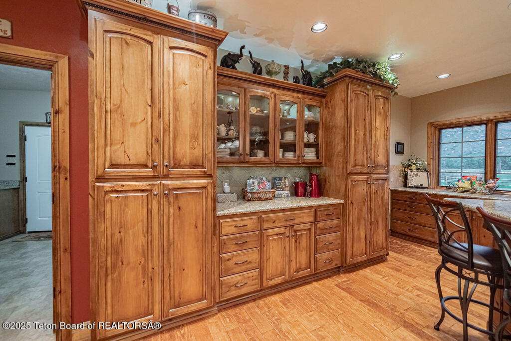 1096 SNAKE RIVER Road