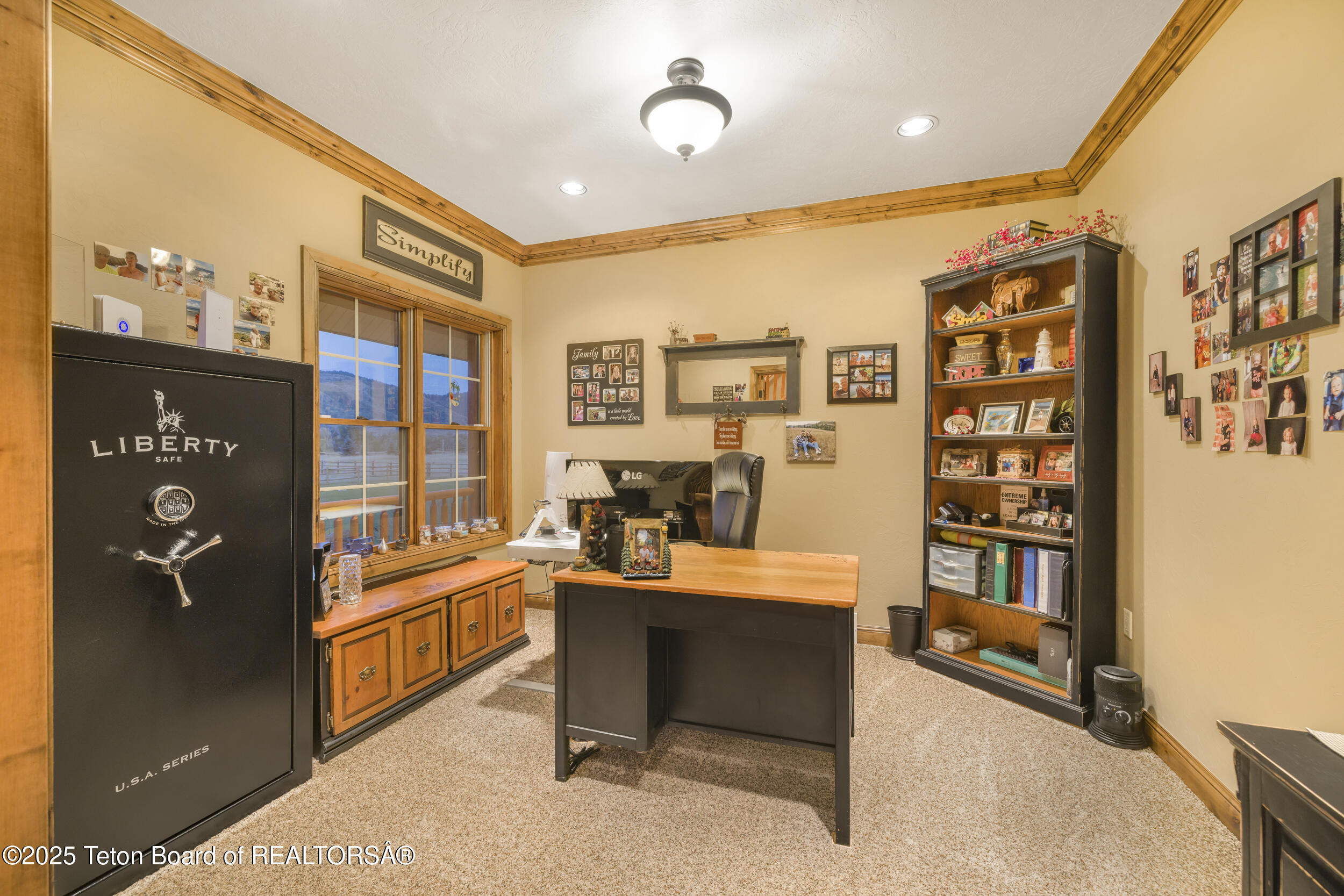 1096 SNAKE RIVER Road