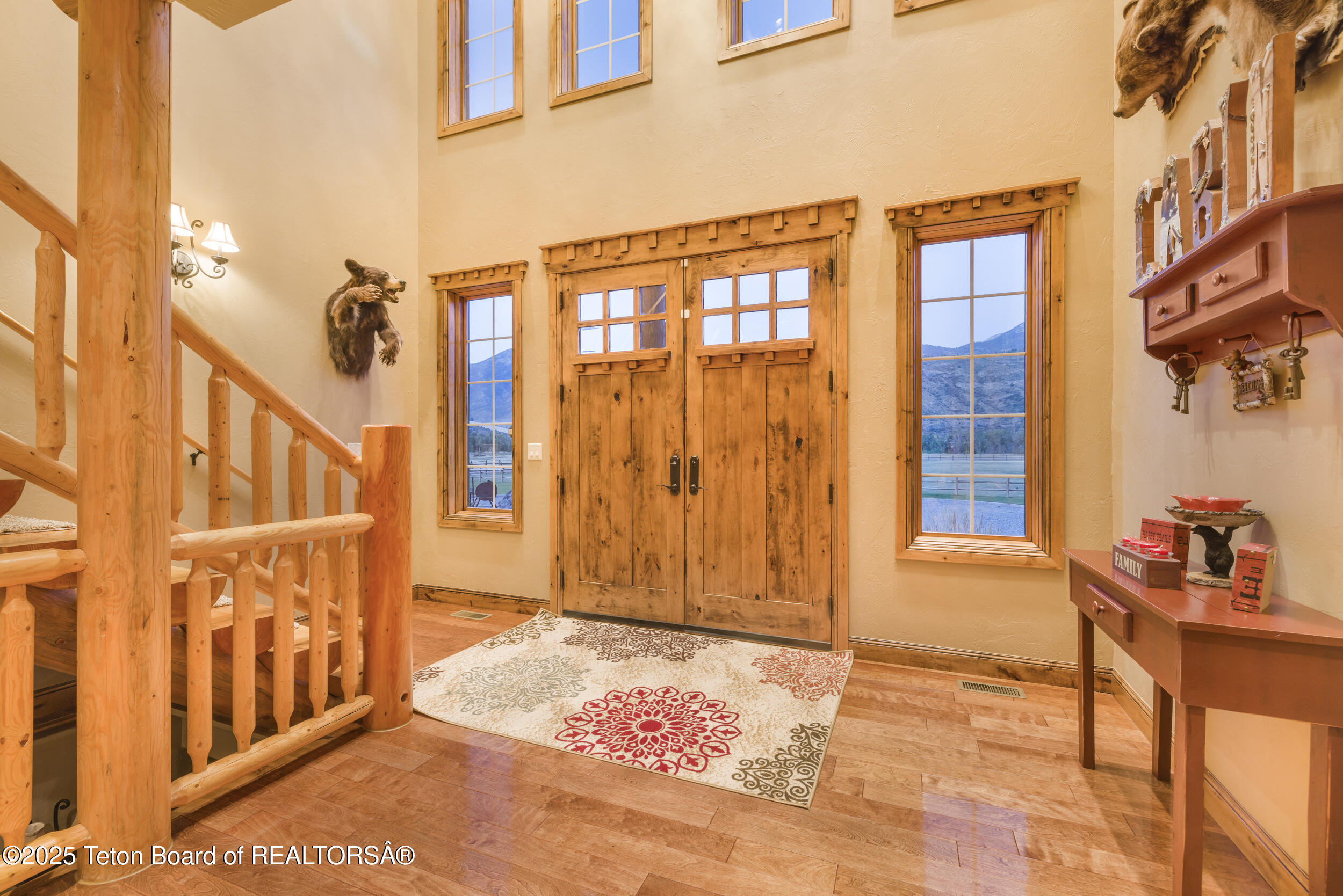1096 SNAKE RIVER Road