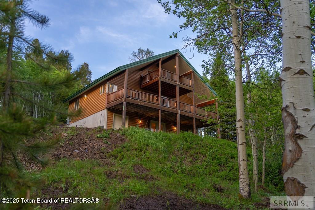 4770 DEER Drive