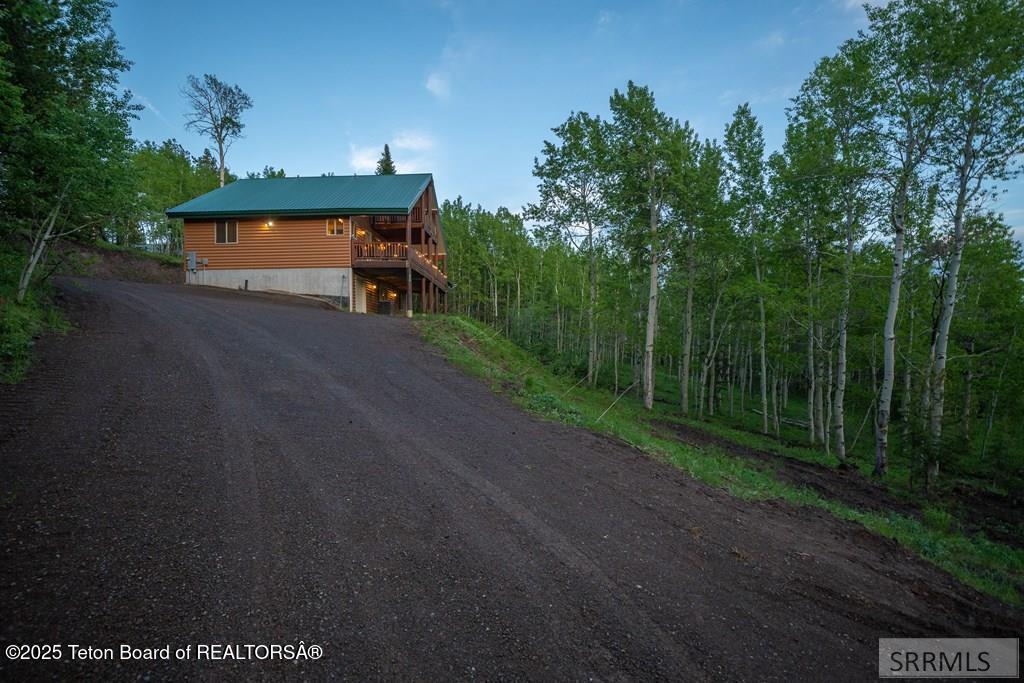 4770 DEER Drive