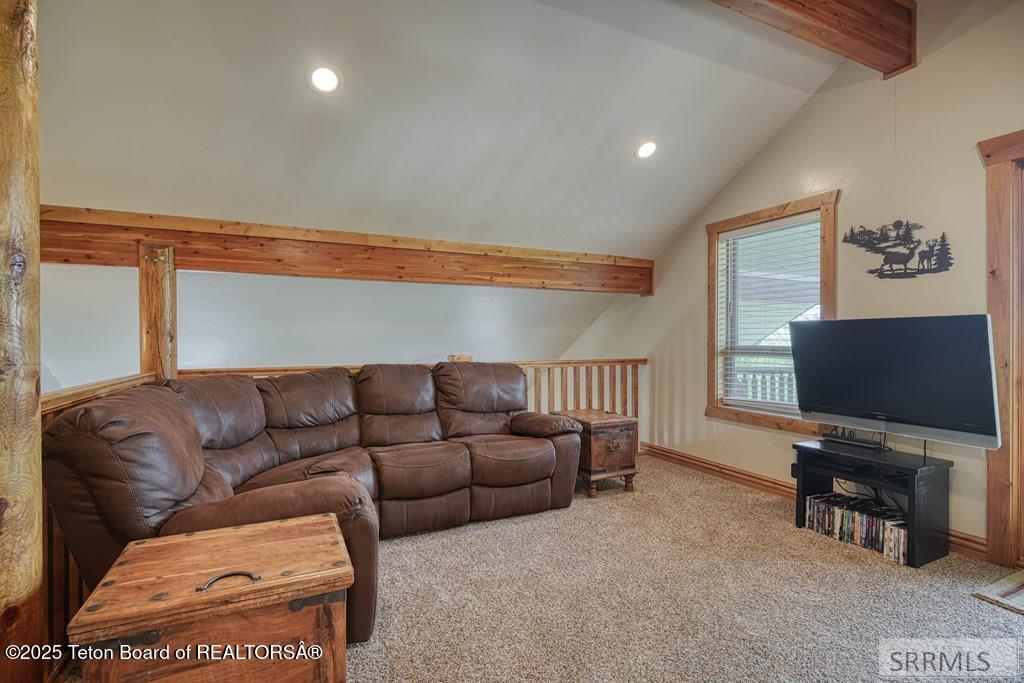 4770 DEER Drive