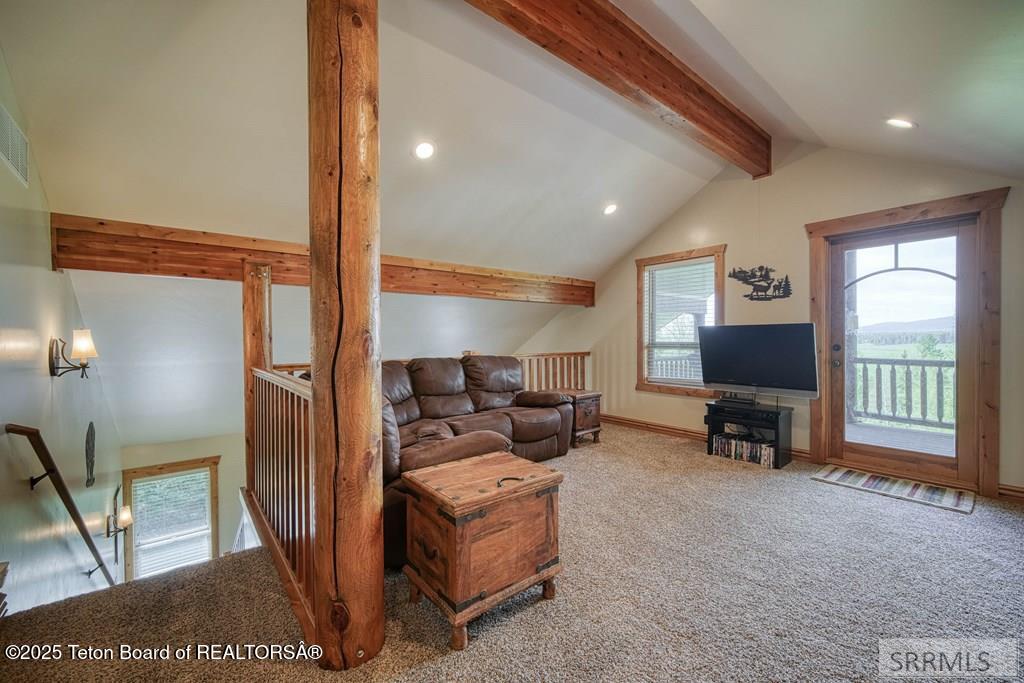 4770 DEER Drive