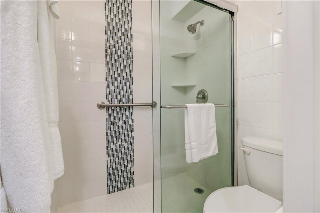 900 Broad AVE S # 231 Unit: 230-231