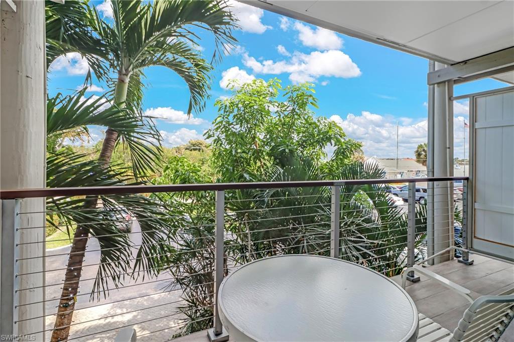 900 Broad AVE S # 231 Unit: 230-231