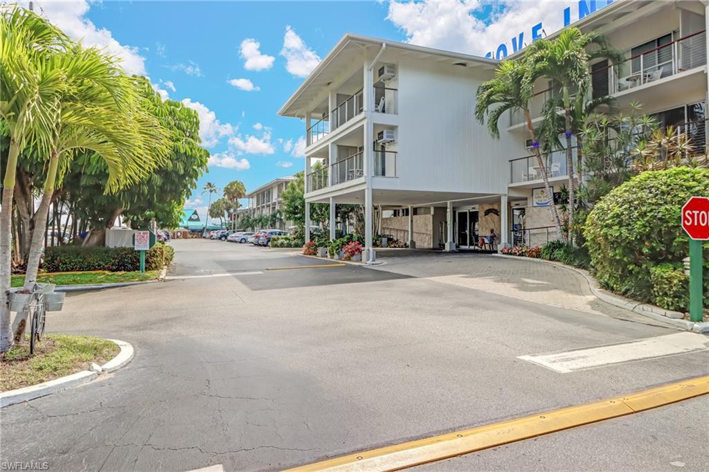 900 Broad AVE S # 231 Unit: 230-231