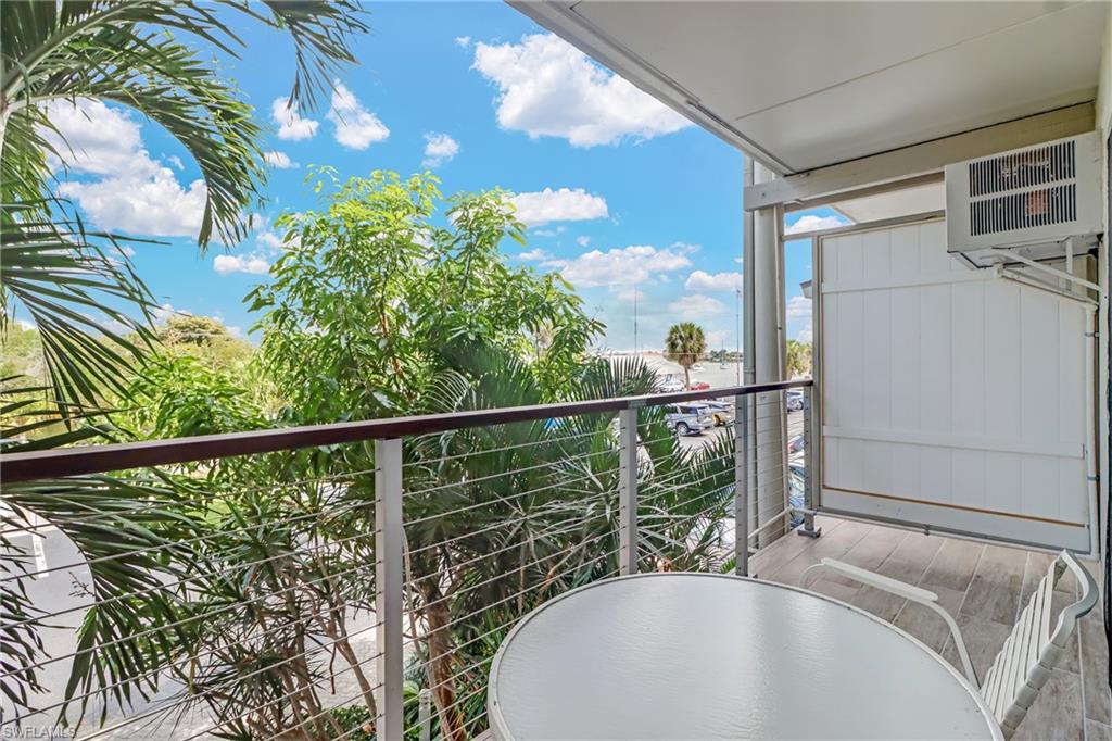 900 Broad AVE S # 231 Unit: 230-231