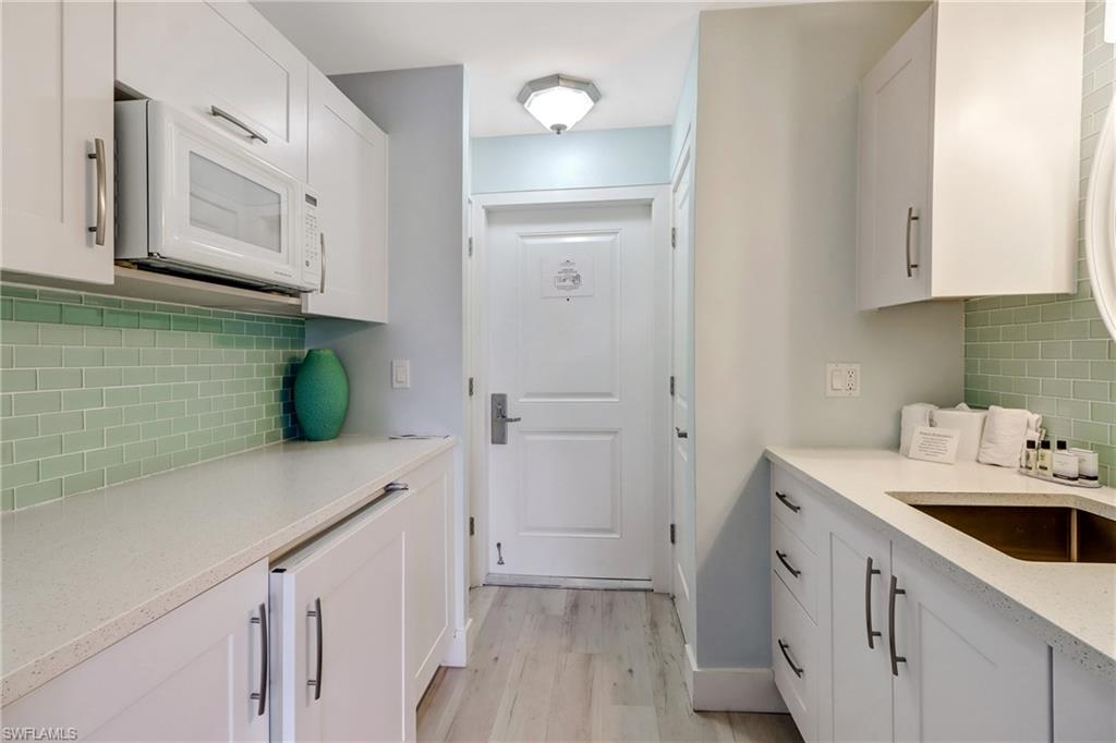 900 Broad AVE S # 231 Unit: 230-231
