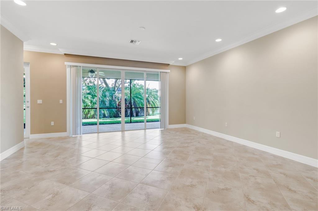 6581 Marbella DR