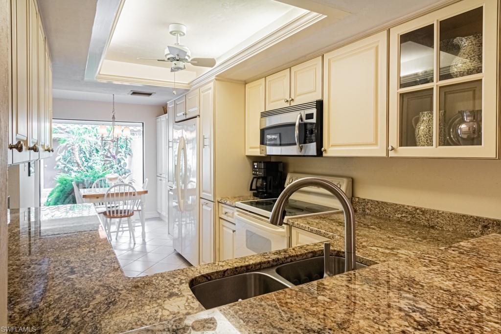 2124 Buckingham LN # 15 Unit: U-15