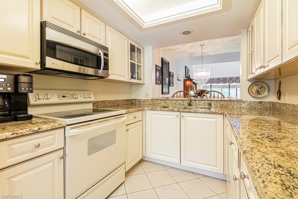 2124 Buckingham LN # 15 Unit: U-15