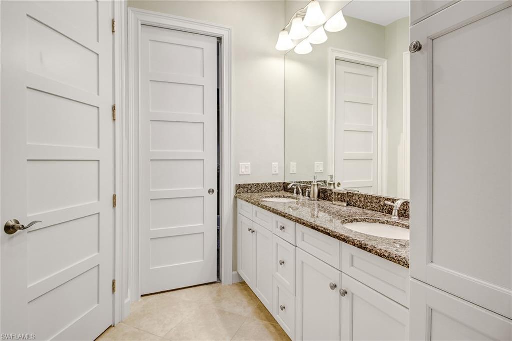 7194 Dominica DR