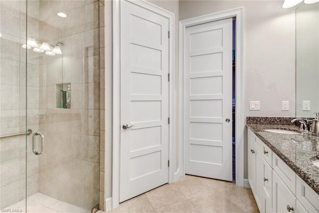 7194 Dominica DR