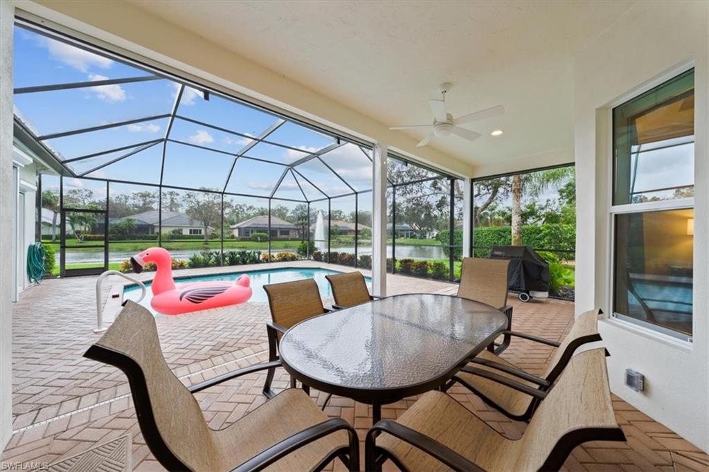 637 Shoreline DR