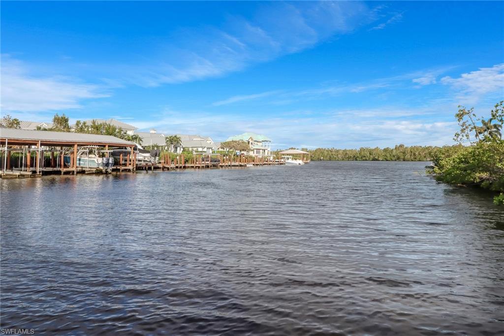 307 Goodlette-Frank RD S # 406B
