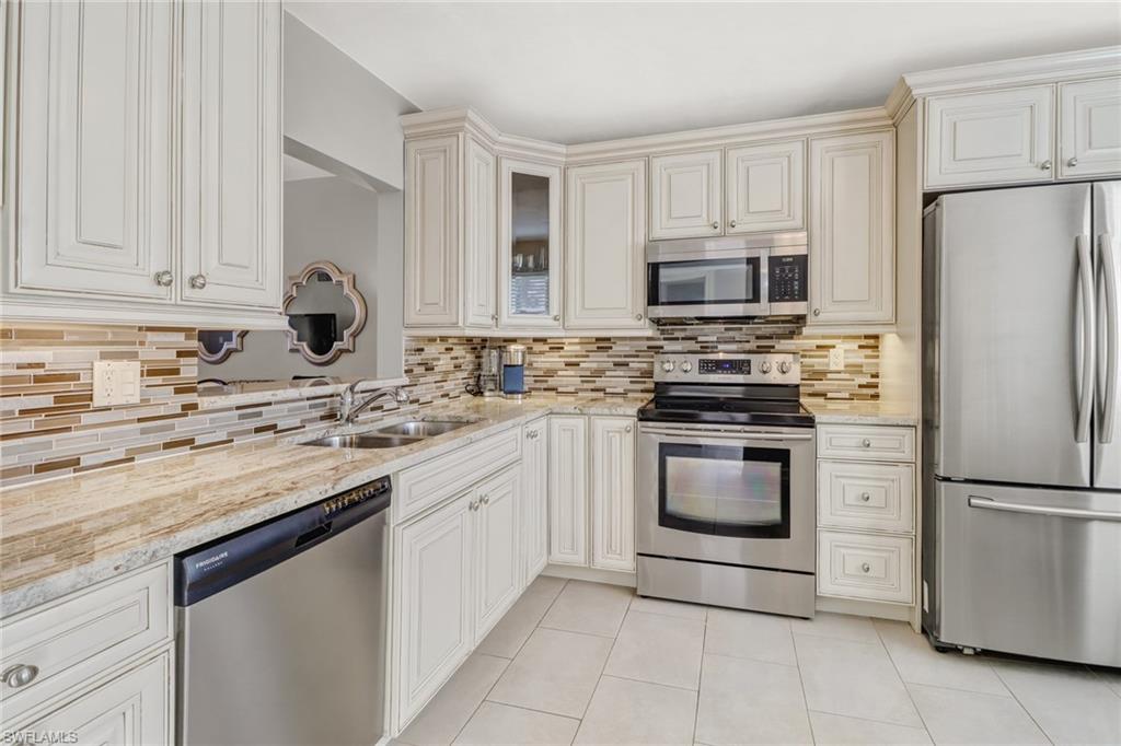 307 Goodlette-Frank RD S # 406B