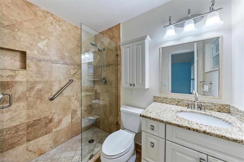 1005 Forest Lakes DR