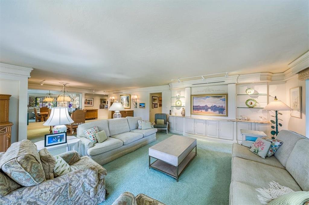 103 Clubhouse LN # 382 Unit: B-382
