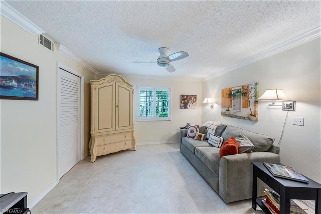 260 Timber Lake CIR # F104