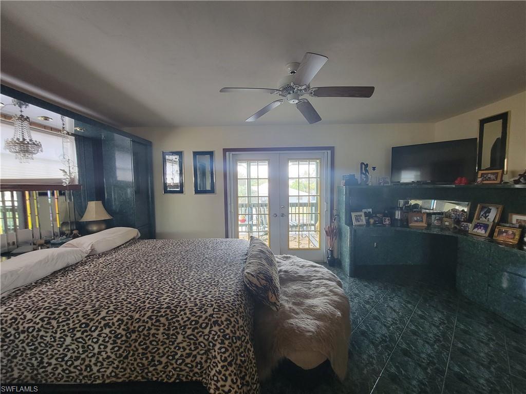 2700 Gulfview DR