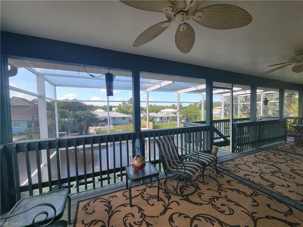 2700 Gulfview DR