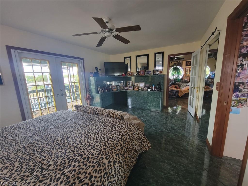 2700 Gulfview DR