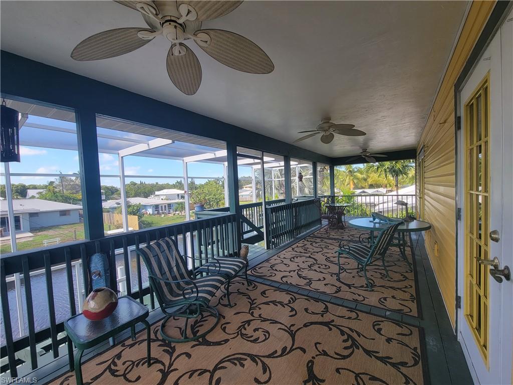 2700 Gulfview DR