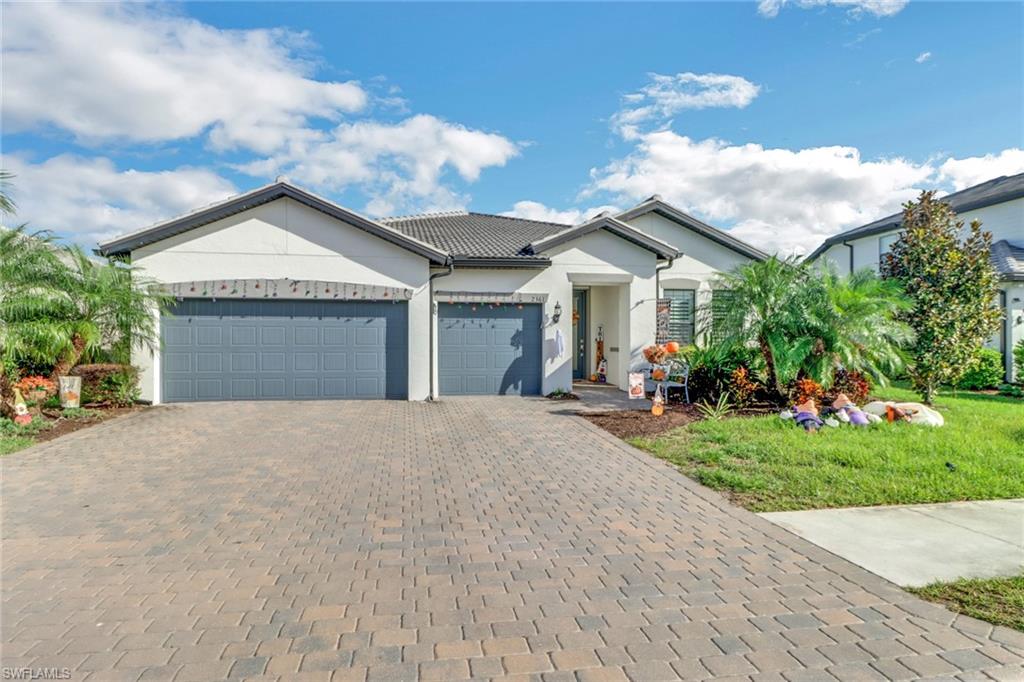 2361 Tangerine LN