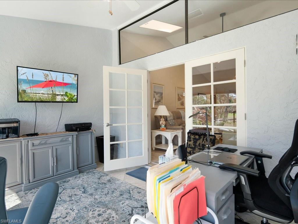 426 Kings WAY # 44 Unit: 3-44