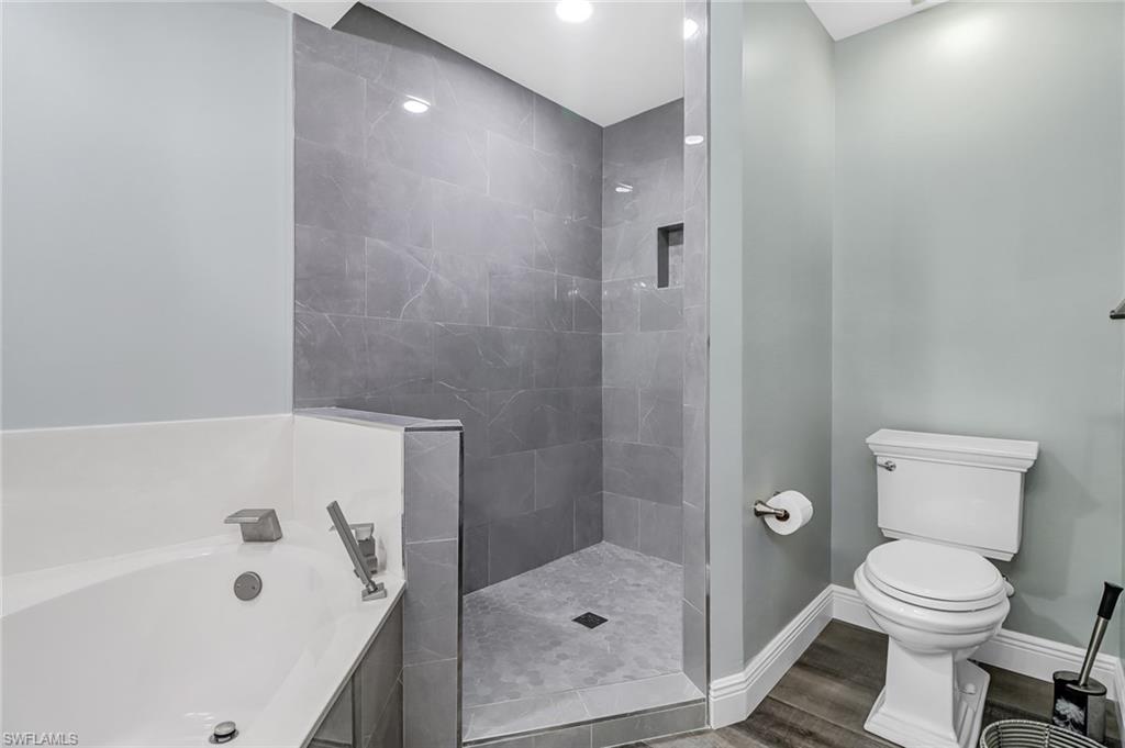 410 Bayfront PL # 2307