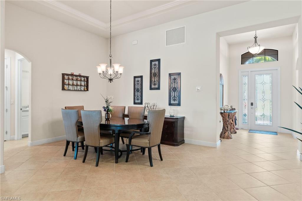 9933 Alhambra LN