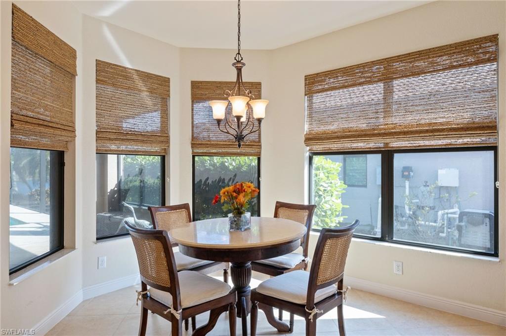 9933 Alhambra LN