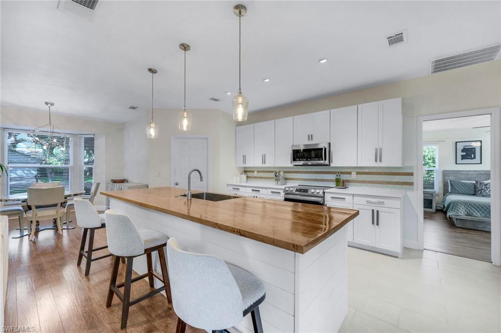 19243 Cypress View DR