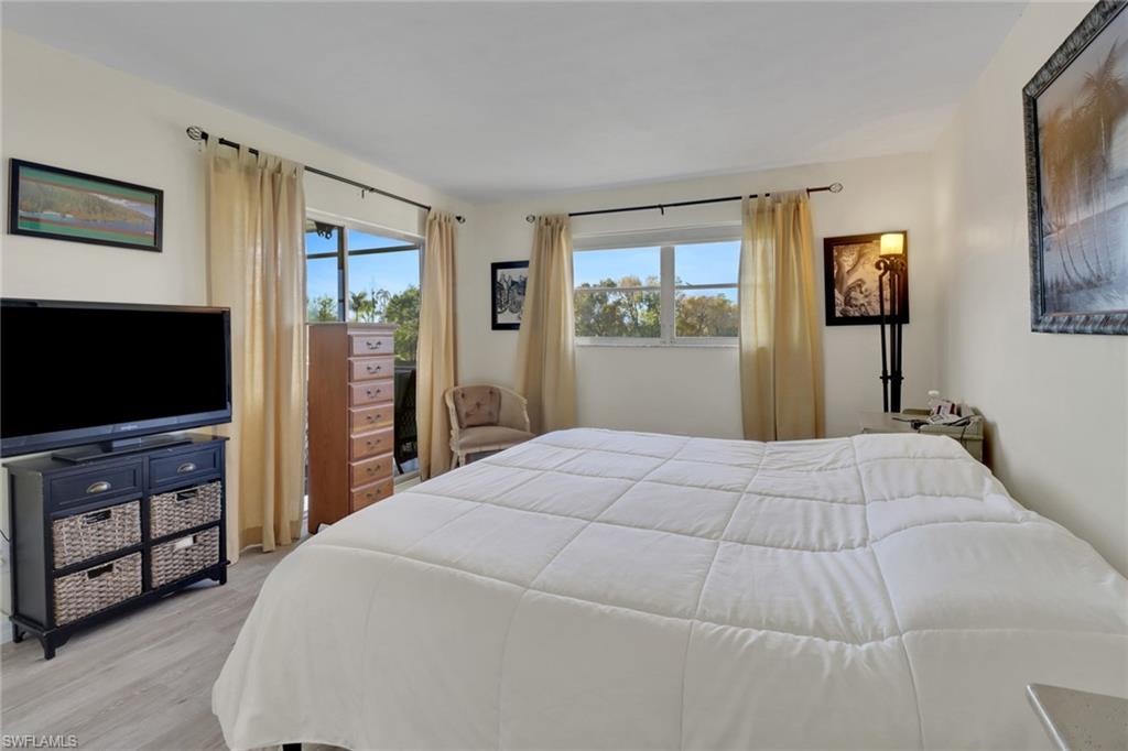 5515 Rattlesnake Hammock RD # 209