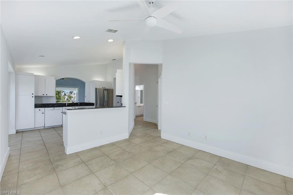 5954 Sand Wedge LN # 705