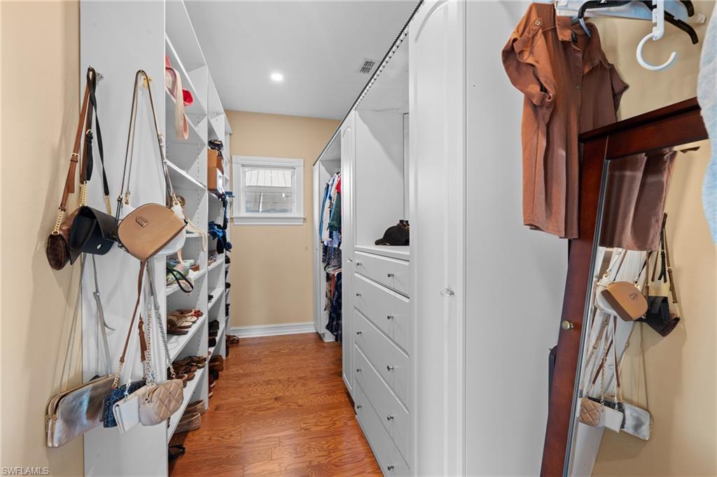 1495 Gordon River LN