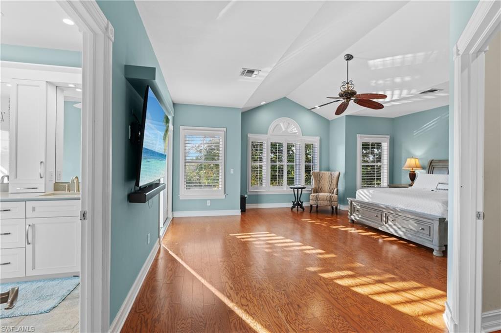 1495 Gordon River LN