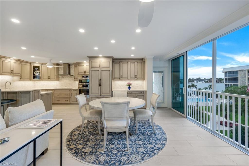 3450 Gulf Shore BLVD N 306