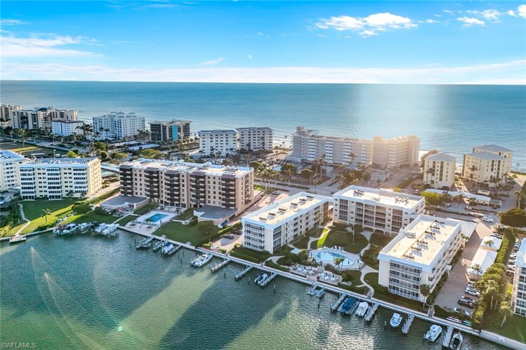 3450 Gulf Shore BLVD N 306